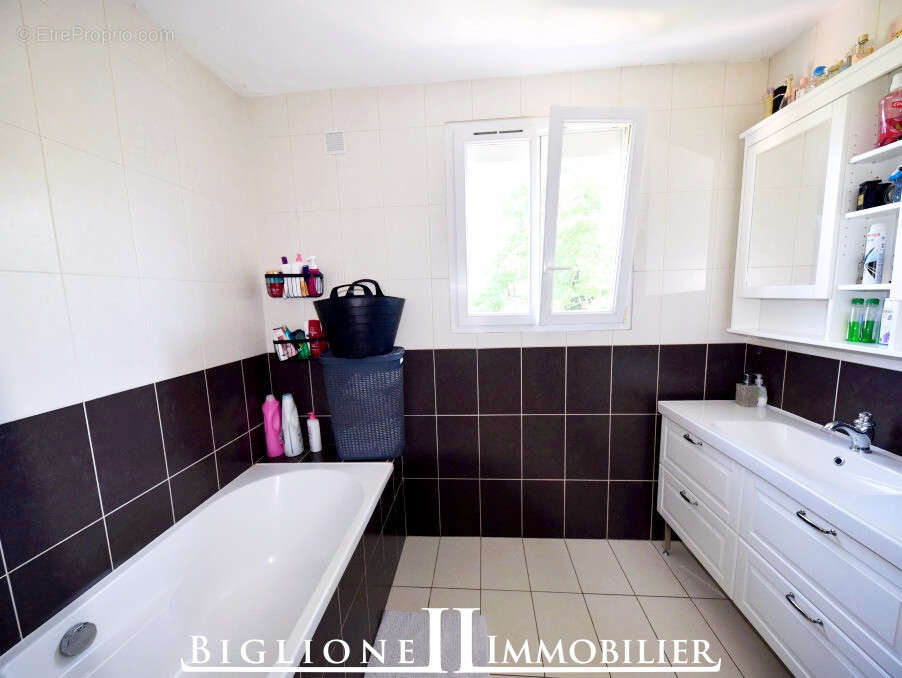 Appartement à MONTFERMEIL