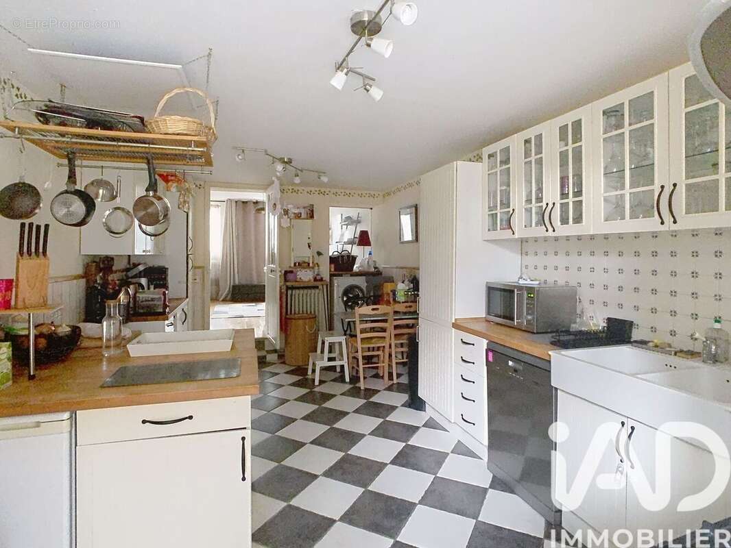 Photo 4 - Maison à SAINT-GERMAIN-LES-CORBEIL