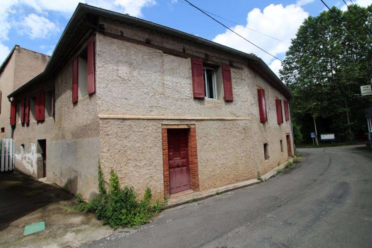 Maison à BERLATS