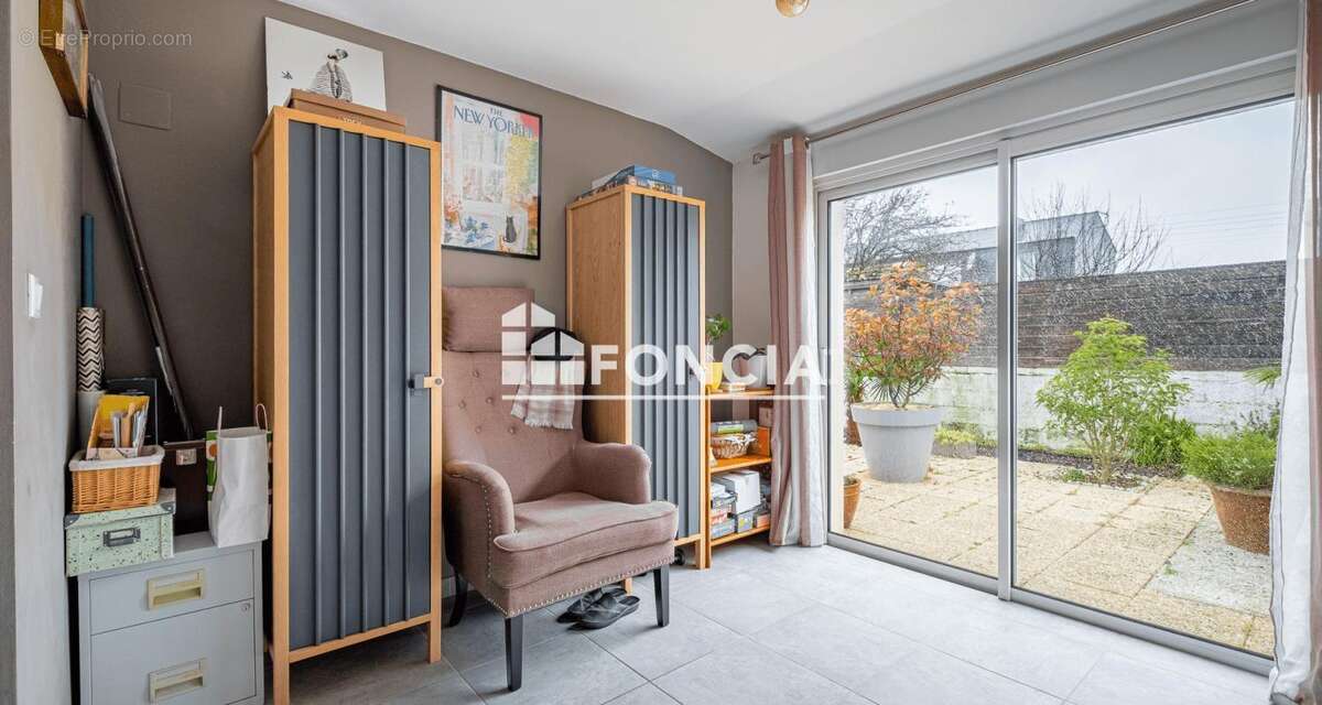 Maison à DONGES