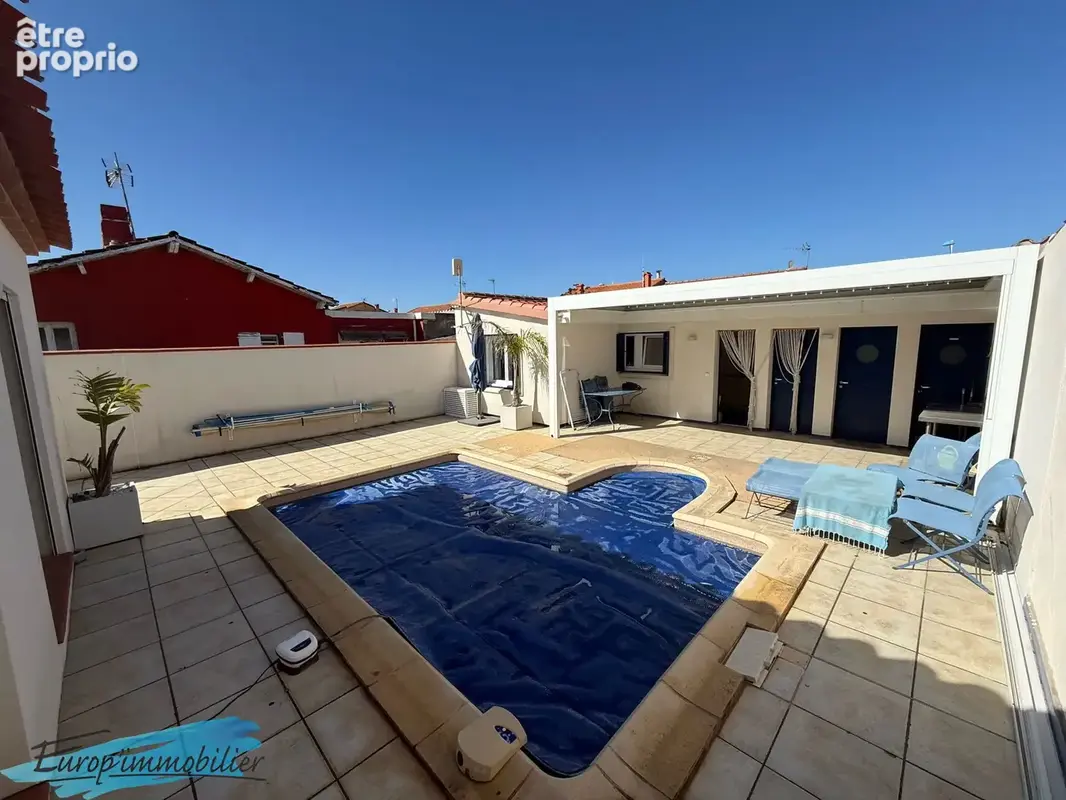 Maison de plain pied composée de 2 parties. - photo 9
