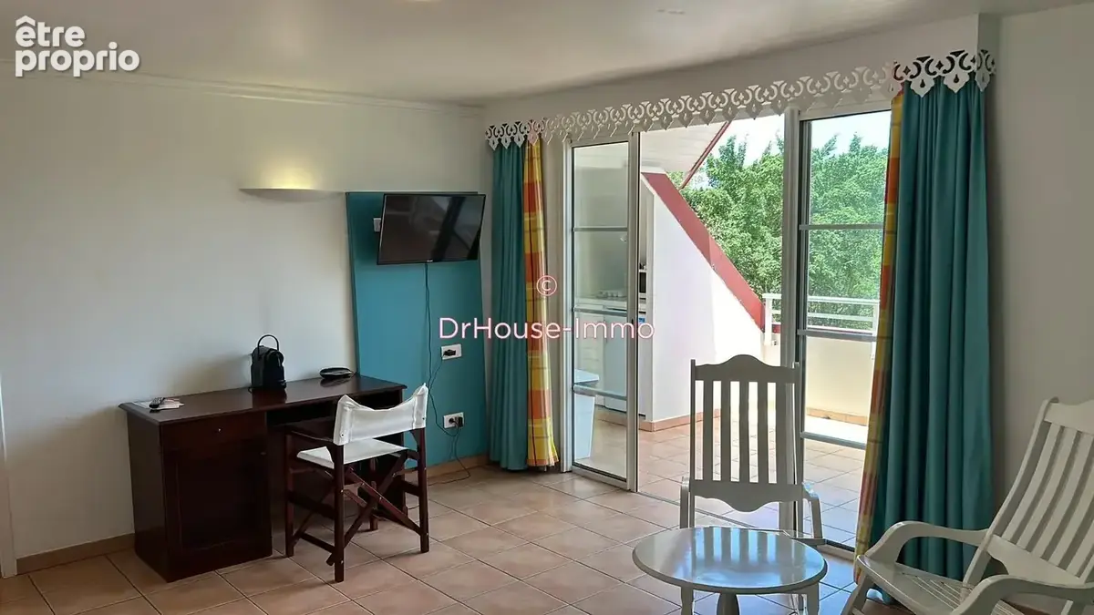 Appartement 3 pièces 44 m² à vendre à Sainte-Luce (97228) - photo 4