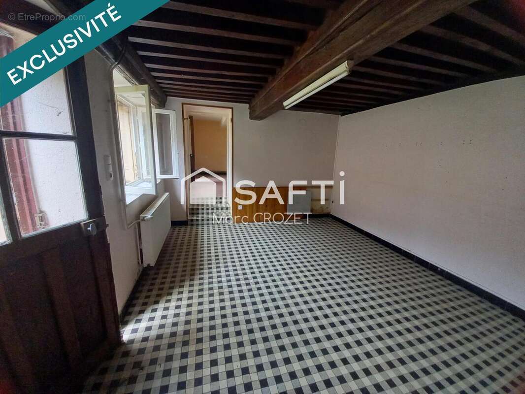 Maison 67 m² à Vendenesse-Les-Charolles  - photo 7