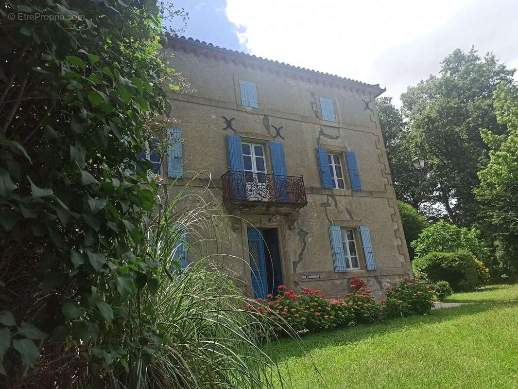 Maison 190 m² à Saint-Affrique-Les-Montagnes  - photo 2