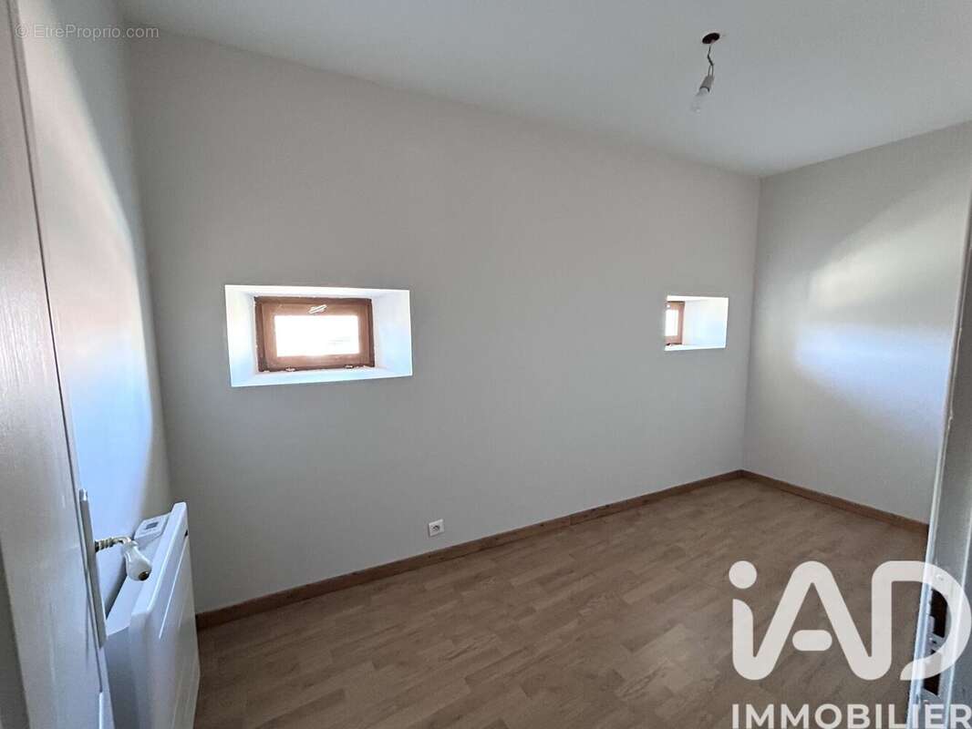 Photo 2 - Appartement à LE MONASTIER-SUR-GAZEILLE