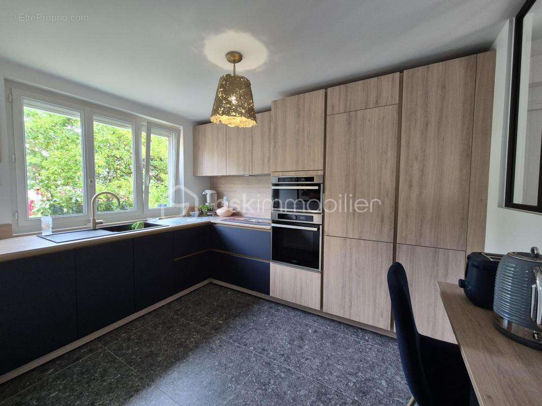 Maison à COURCOURONNES