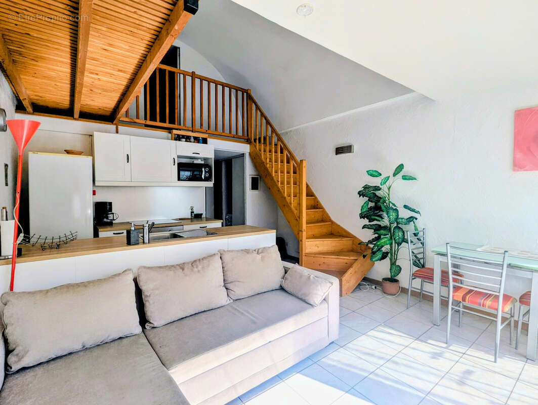 Appartement à GRUISSAN