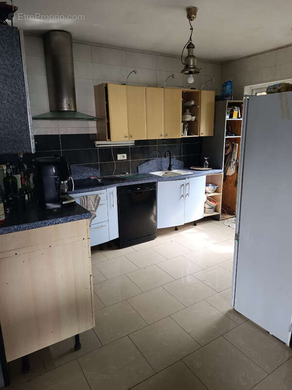 Maison à QUIEVRECHAIN