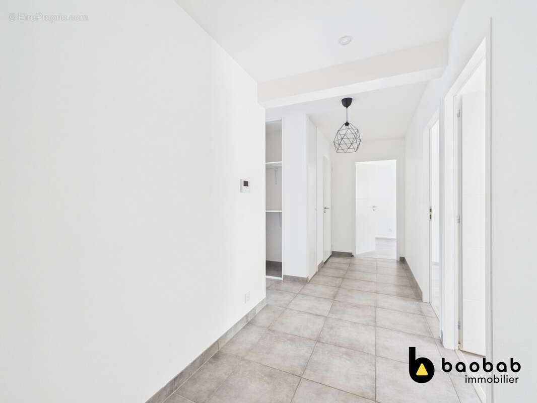 Appartement à LE BOURGET-DU-LAC