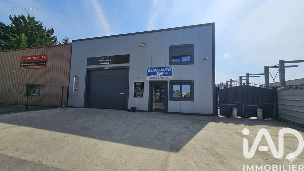 Photo 1 - Commerce à BOISSY-L'AILLERIE