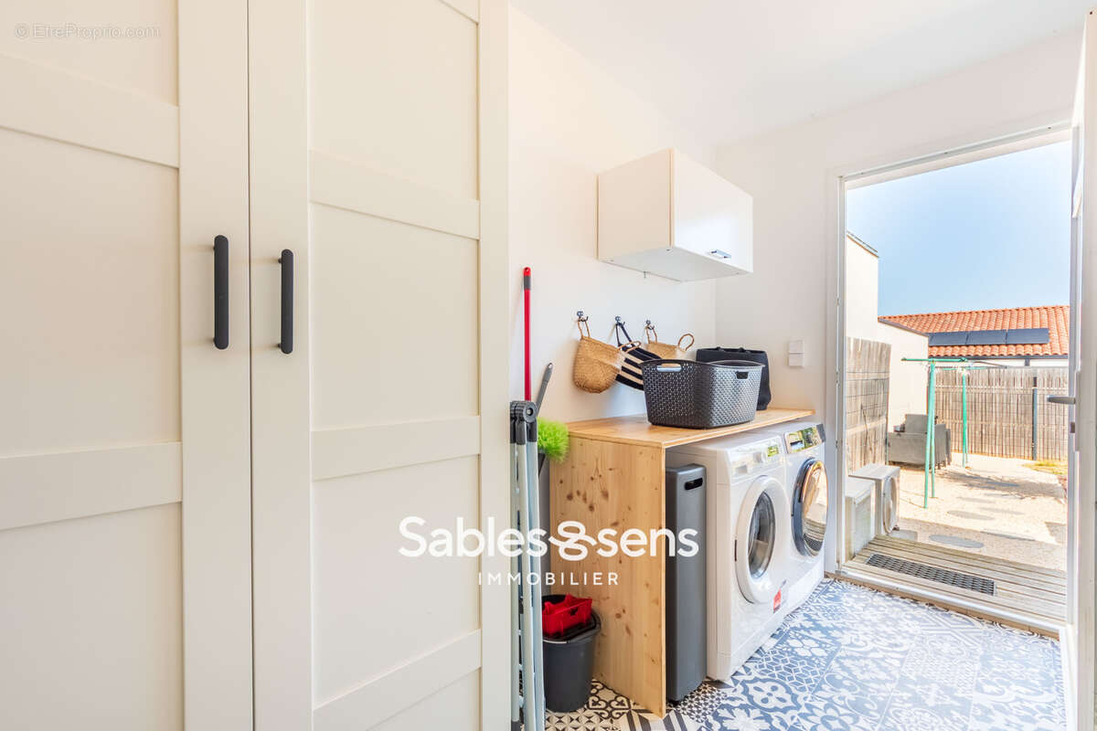 Maison T4 de plain-pied sur la commune des Achards - photo 11