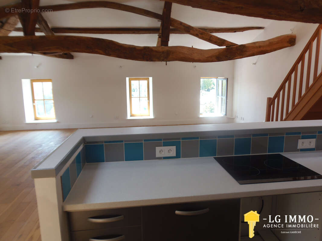 Appartement à MORTAGNE-SUR-GIRONDE