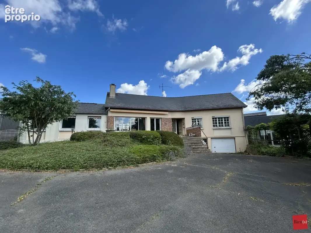 Photo Maison à Laval au prix de 315 000€