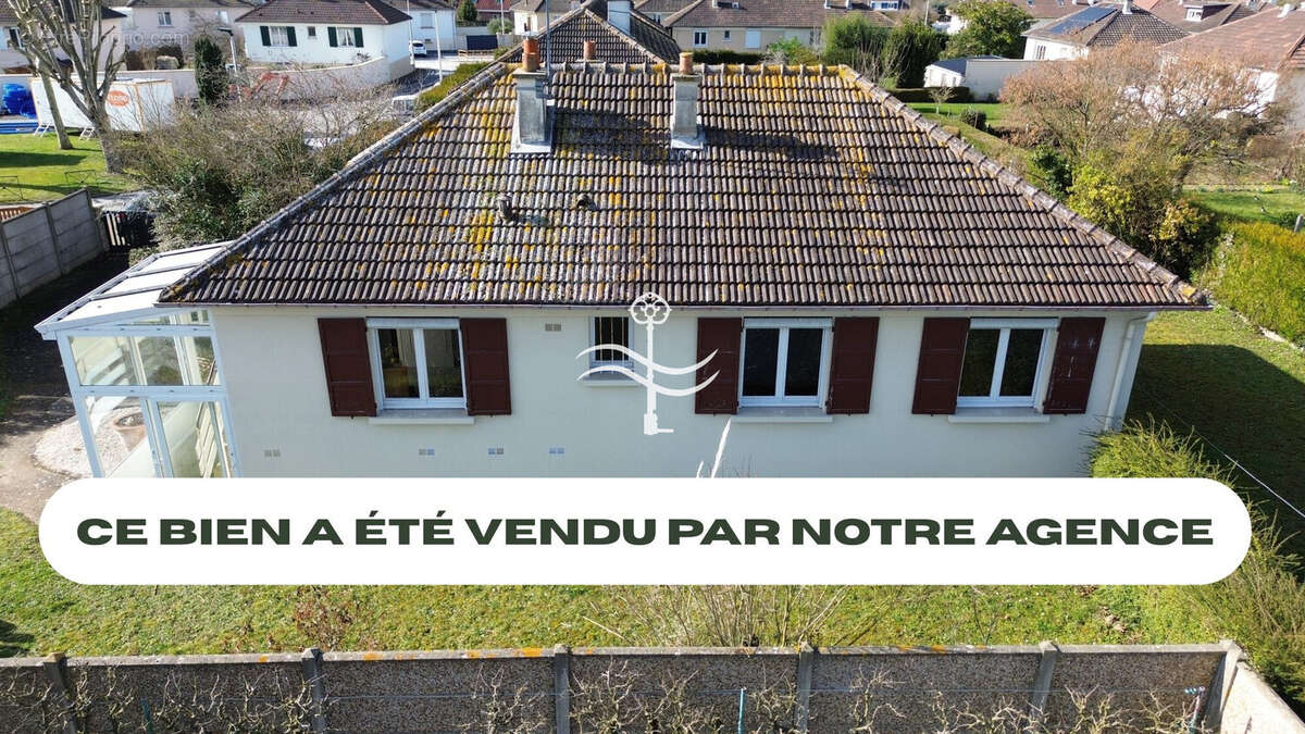 Maison à CORMELLES-LE-ROYAL