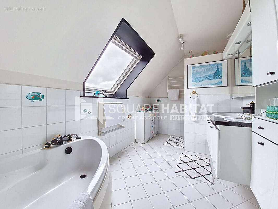 Maison à LYS-LEZ-LANNOY