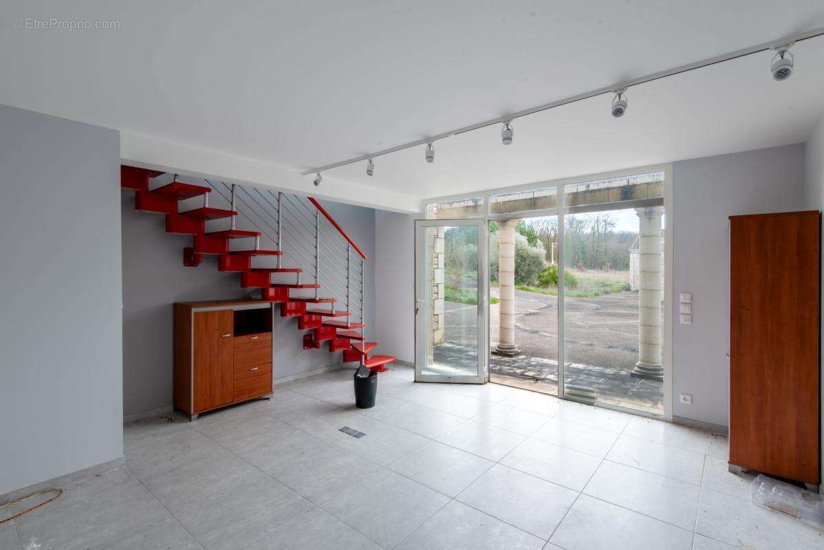 Maison à SAINT-JULIEN-L'ARS