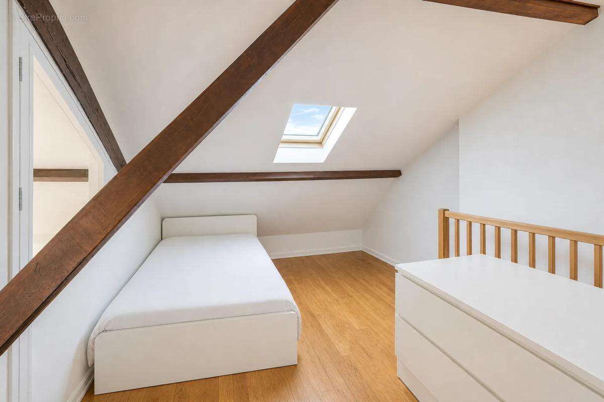 Maison à LYON-8E