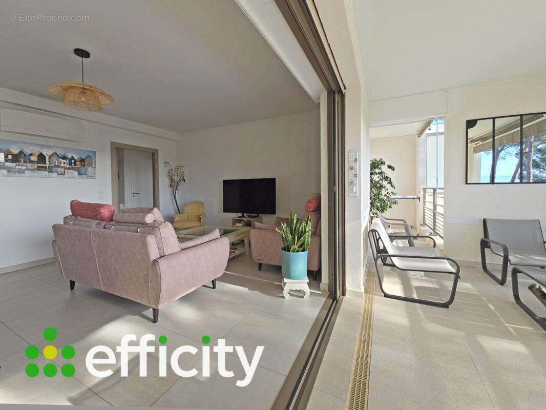 Appartement à SAINT-RAPHAEL