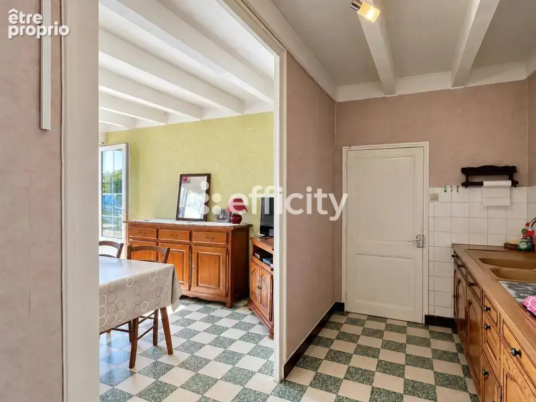 Maison 8 pièces 218 m² à vendre à Arces (17120) - photo 8