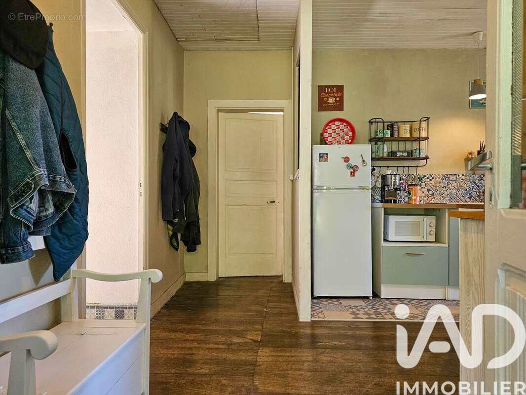 Maison 77 m² à Champagnac-La-Riviere  - photo 7