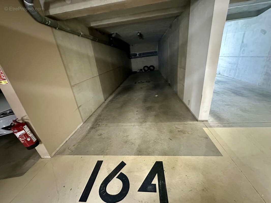 Appartement à LATTES