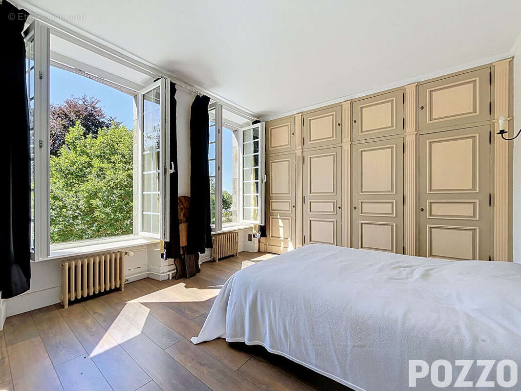 Maison bourgeoise à vendre à Percy-en-Normandie, prix 389 900 . - photo 10