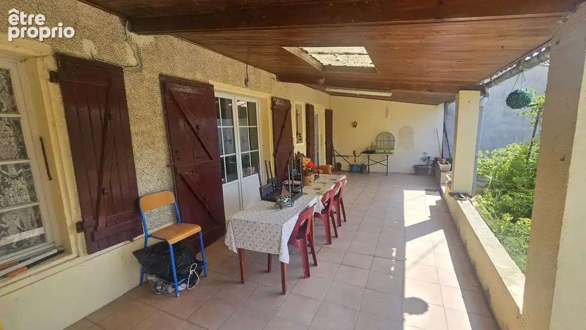 Maison 3 chambres avec jardin clos   Beau potentiel après rénovation - photo 2