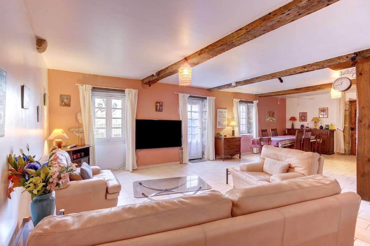 Maison à SAINTE-MARIE-DE-GOSSE