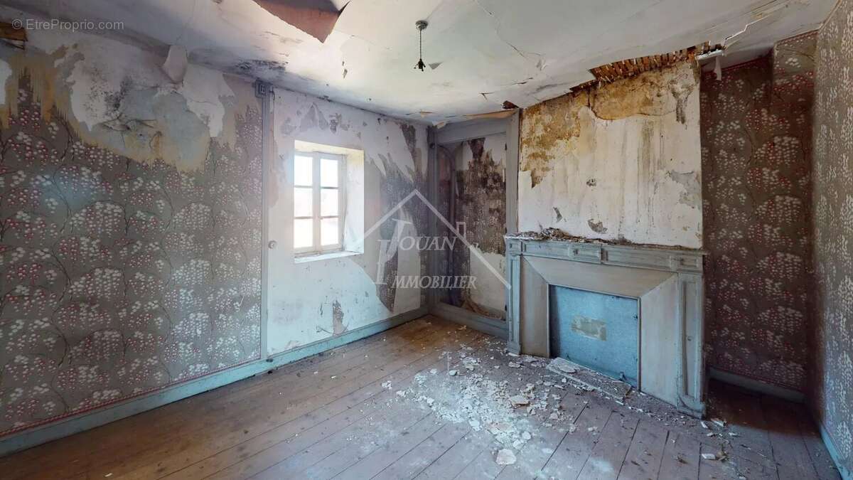 Maison à SALIGNY-SUR-ROUDON