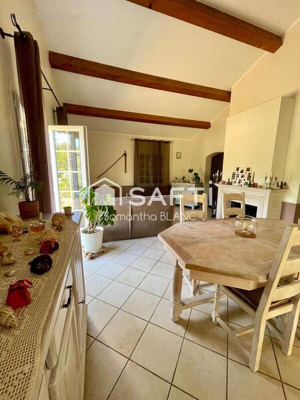 Photo 2 - Maison à LA VALETTE-DU-VAR