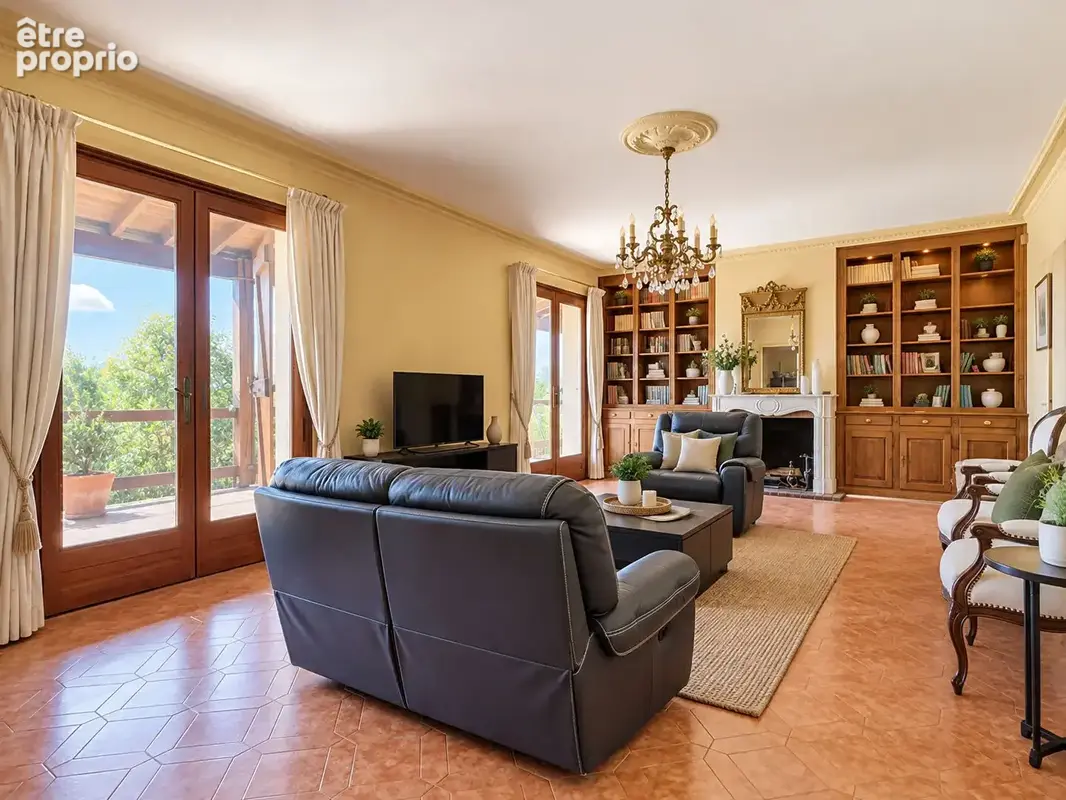 Villa Verfeil 9 pièces avec très grand garage en sous-sol et un terrain - photo 2