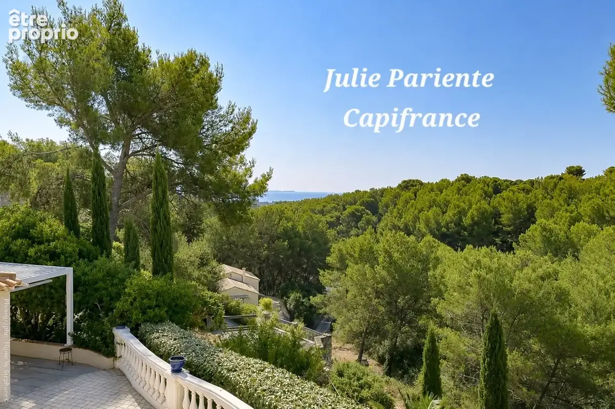 Maison à vendre 6 pièces LA CIOTAT (13)4000 M2 Terrain - photo 4
