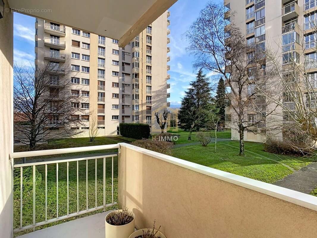 Appartement à SEYSSINS