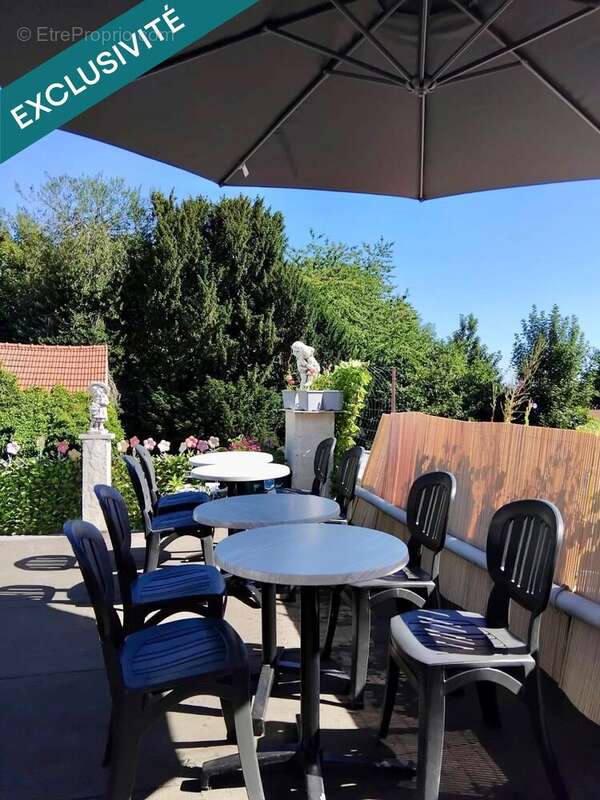 Photo 2 - Commerce à ECOUEN