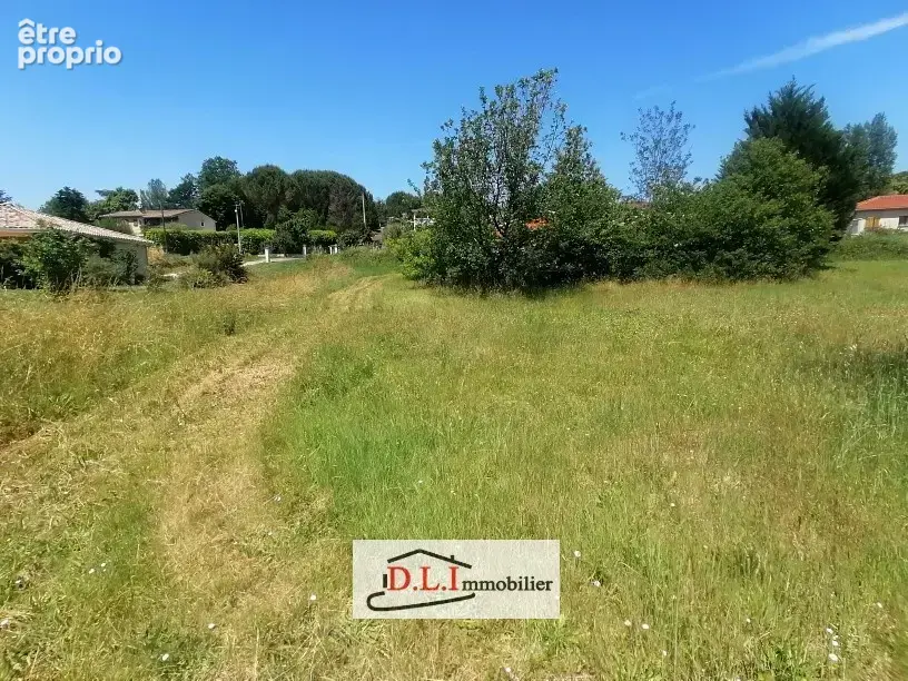 Terrain à MOISSAC