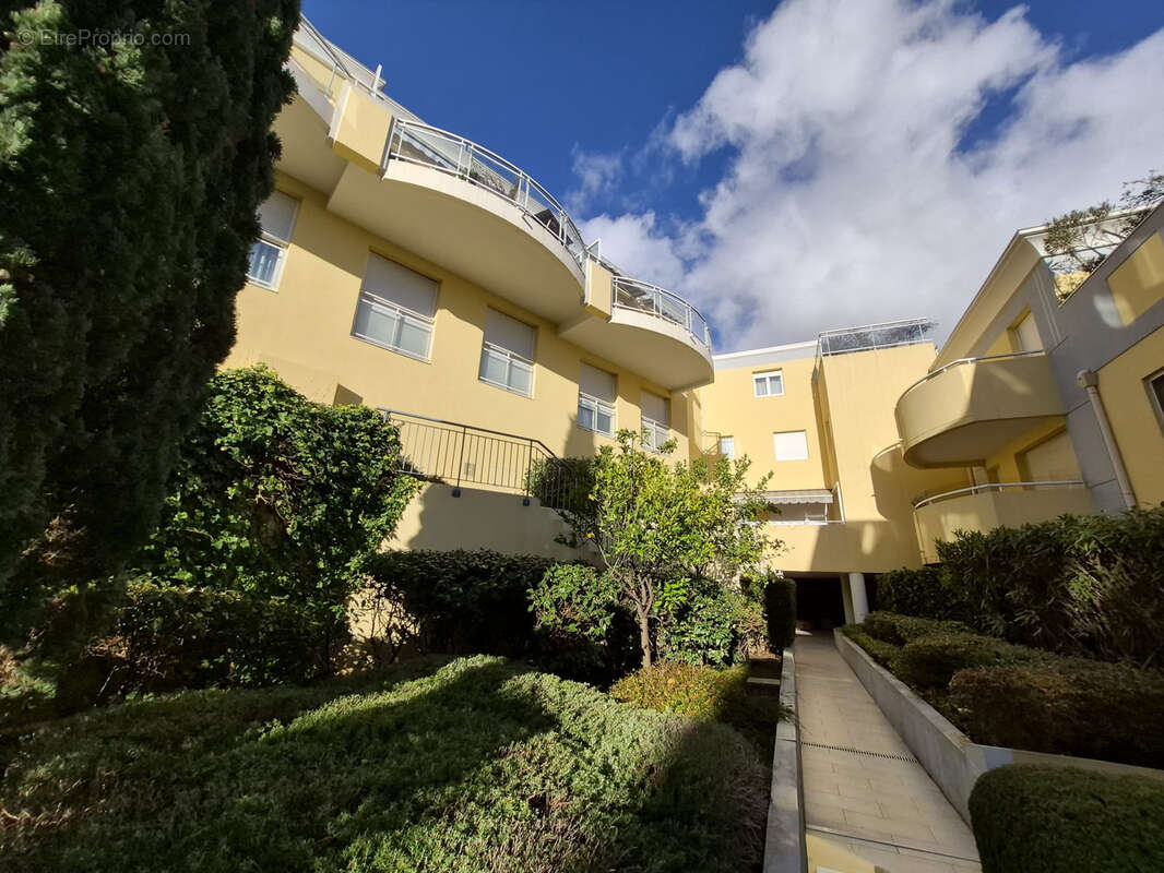 Appartement à BEAUSOLEIL