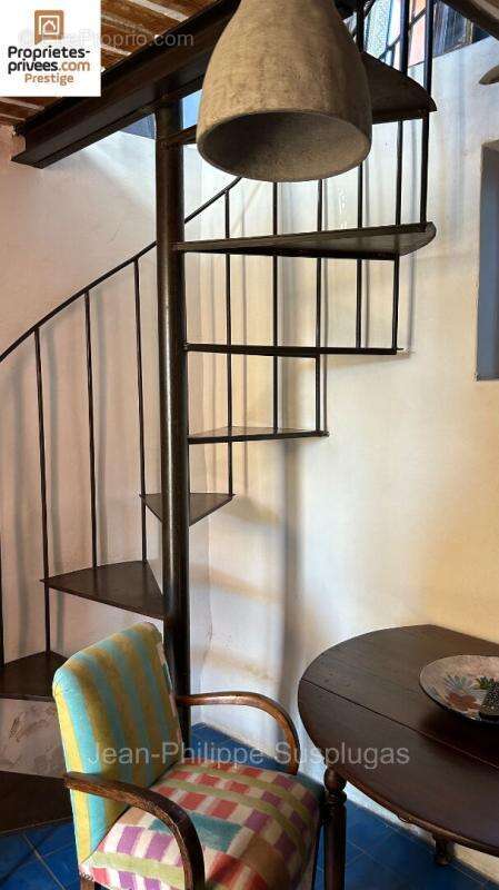 Maison à SAINT-CYR-SUR-MER