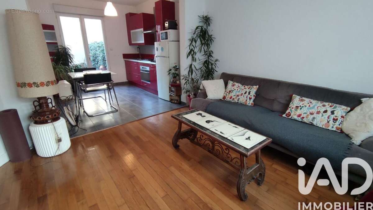 Photo 2 - Maison à REIMS