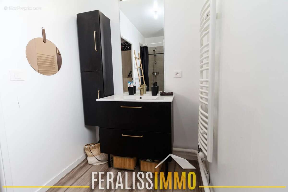 Appartement à JOUY-LE-MOUTIER