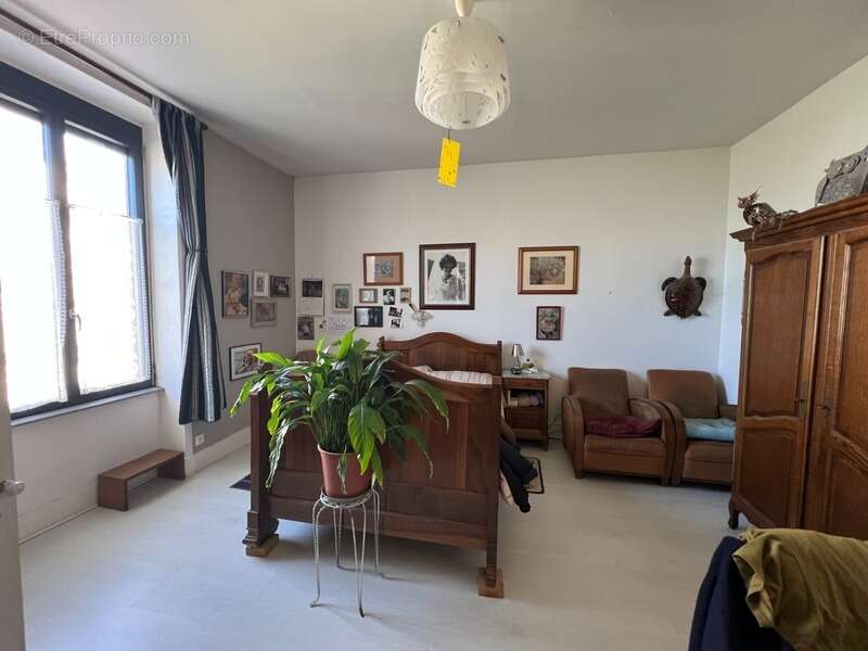 Maison à CHAUFFAILLES