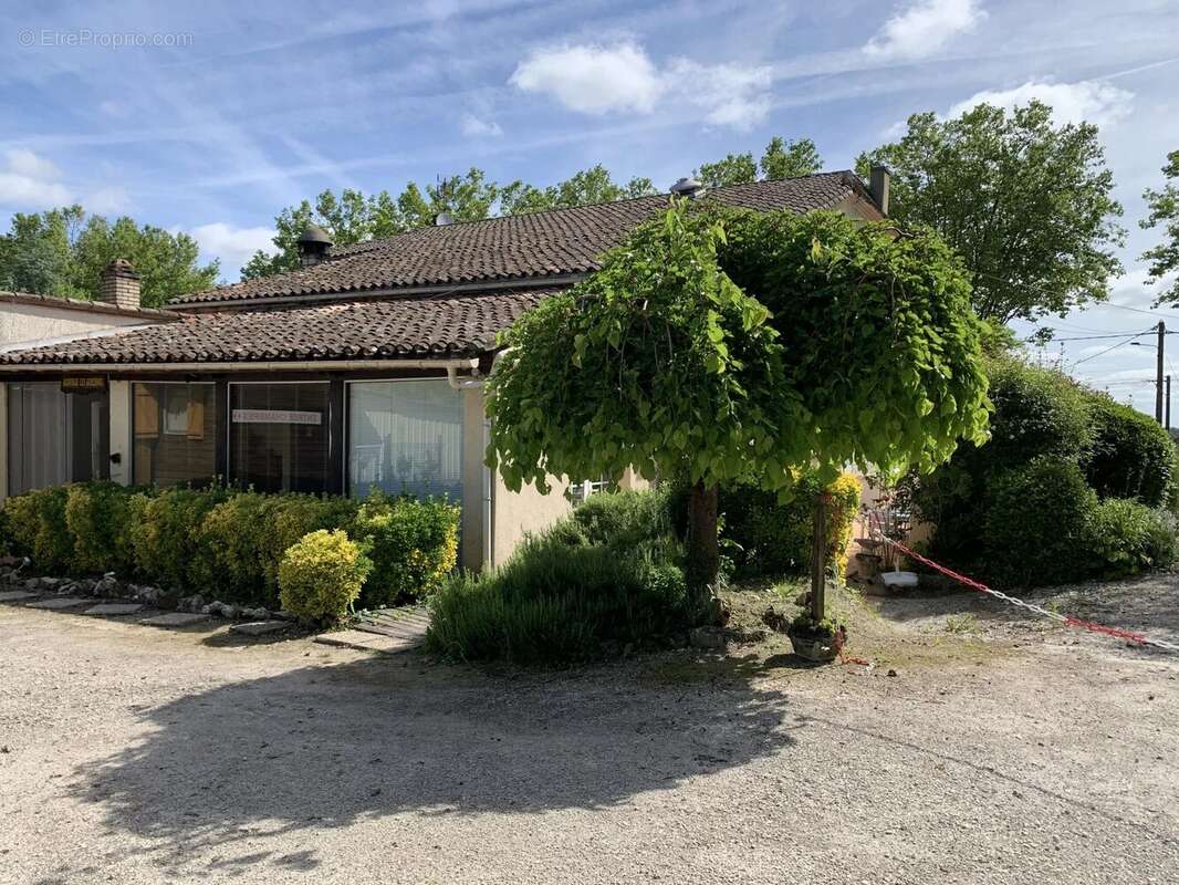 Maison en pierre avec piscine - photo 24