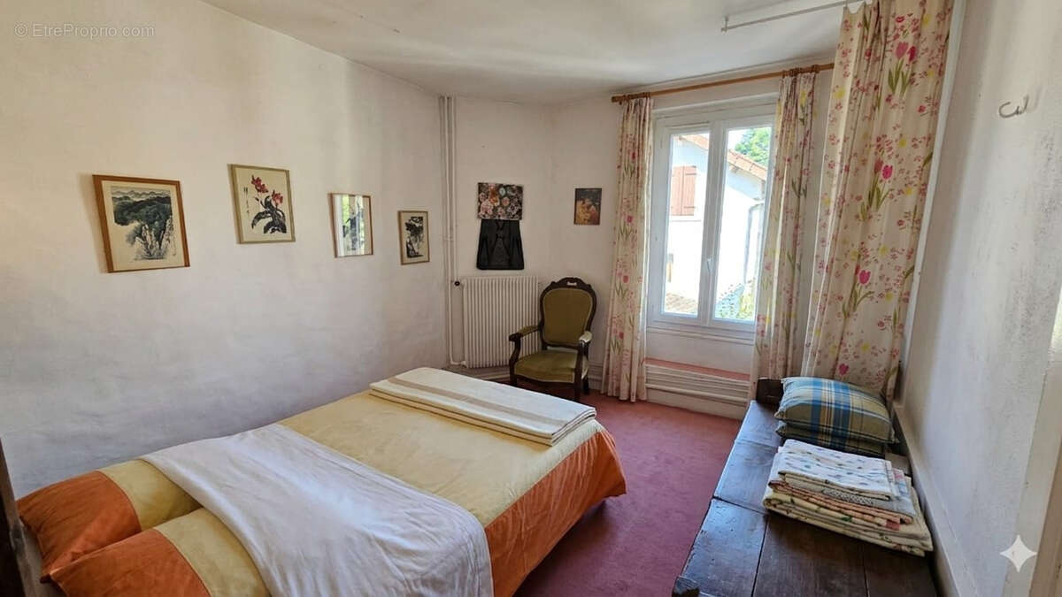 Maison à LUZANCY