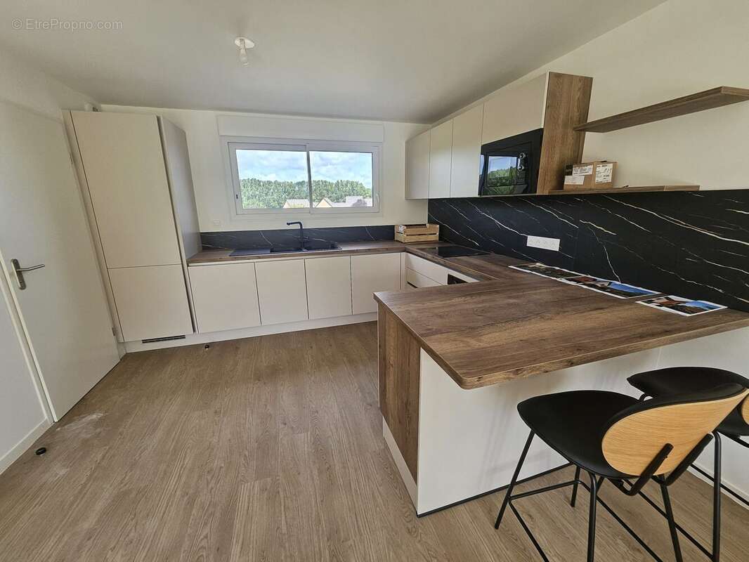 Maison à PONT-L&#039;EVEQUE