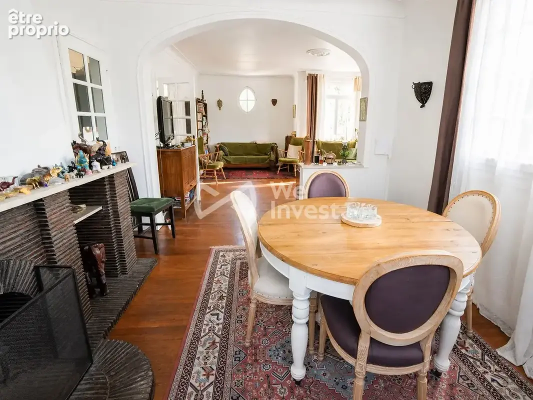 Maison 195 m² à Le Plessis-Trevise  - photo 6
