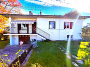 Maison à SAINT-PIERRE-DU-MONT