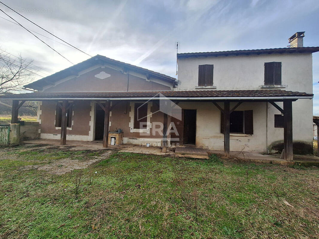 Maison à MONTPON-MENESTEROL