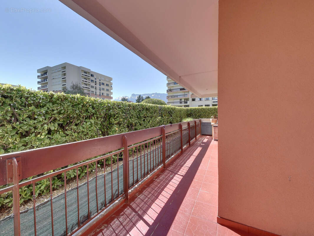 Appartement à ECHIROLLES