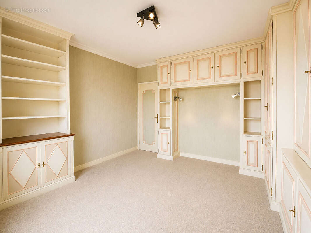 Appartement à ROMAINVILLE