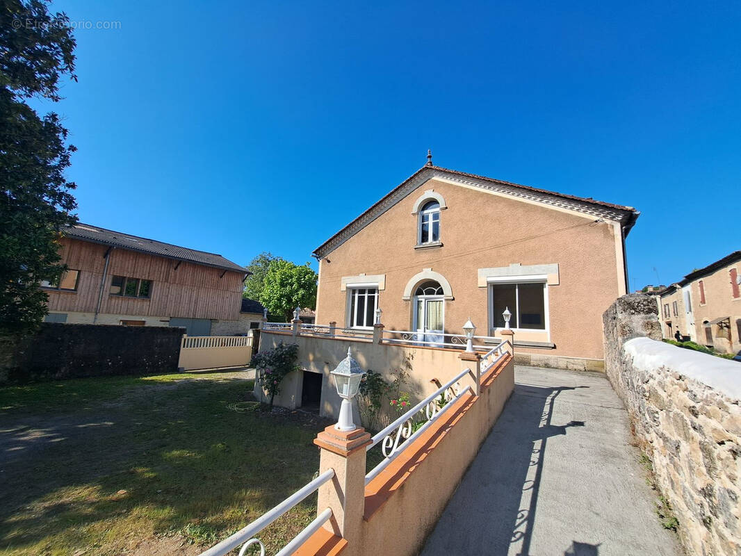 Maison à SAINT-MACAIRE