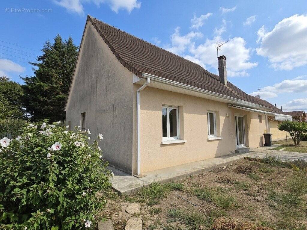 Maison à RAMOUS